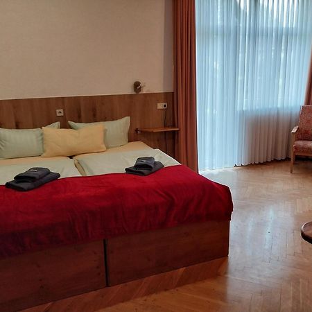 Landhotel Waldschloesschen Mit Gaststube Sohland an der Spree Bagian luar foto