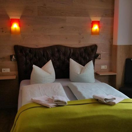 Landhotel Waldschloesschen Mit Gaststube Sohland an der Spree Bagian luar foto
