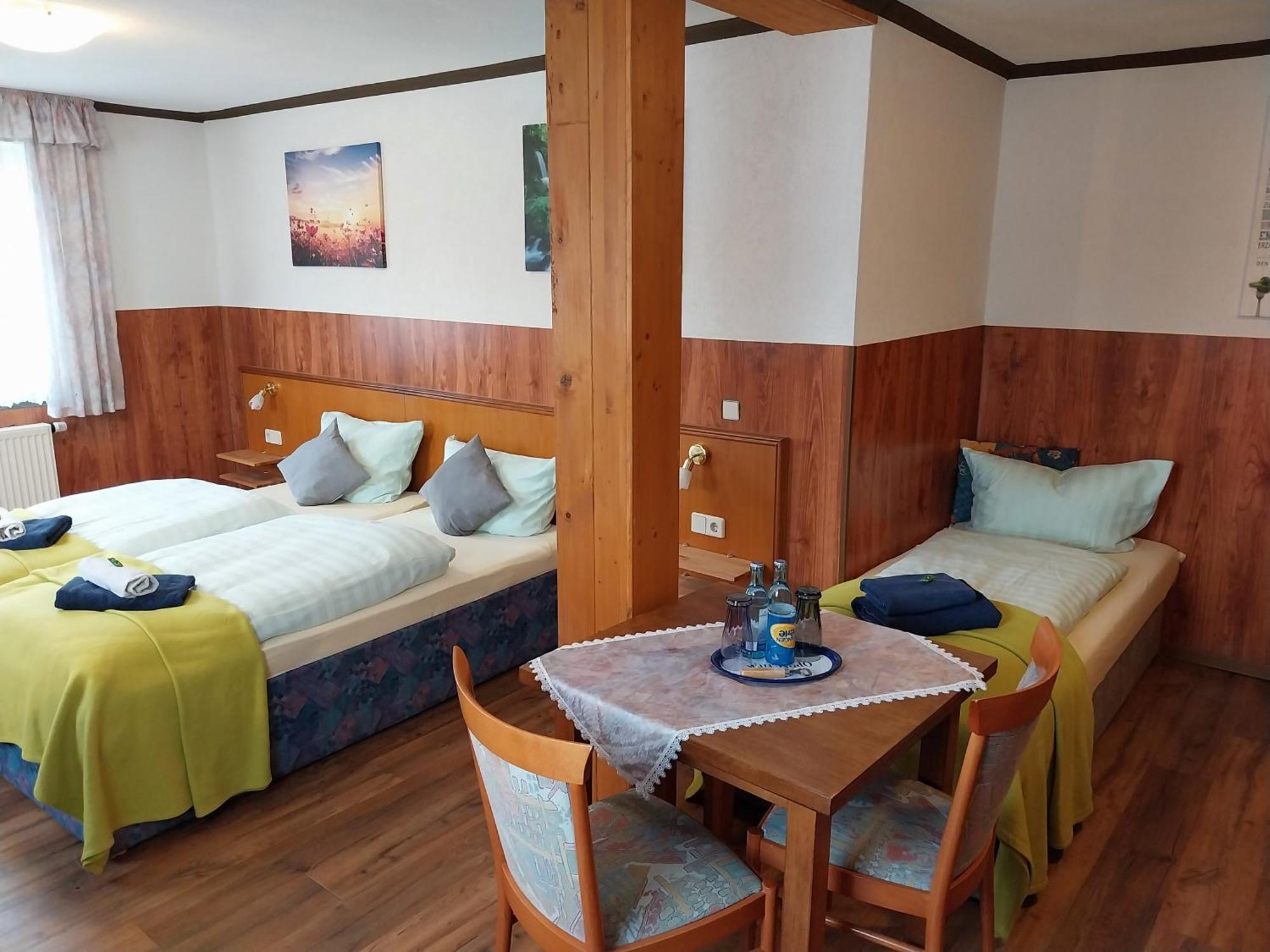 Landhotel Waldschloesschen Mit Gaststube Sohland an der Spree Bagian luar foto