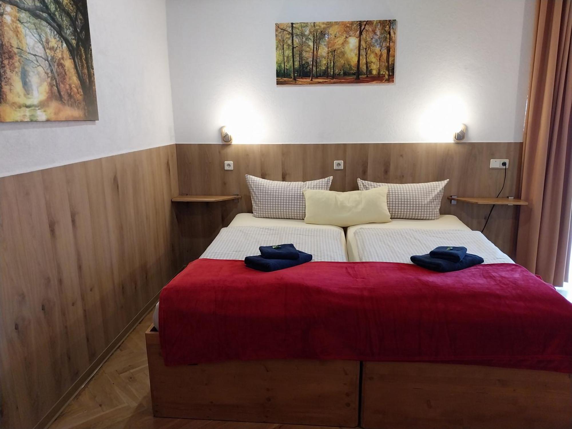 Landhotel Waldschloesschen Mit Gaststube Sohland an der Spree Bagian luar foto