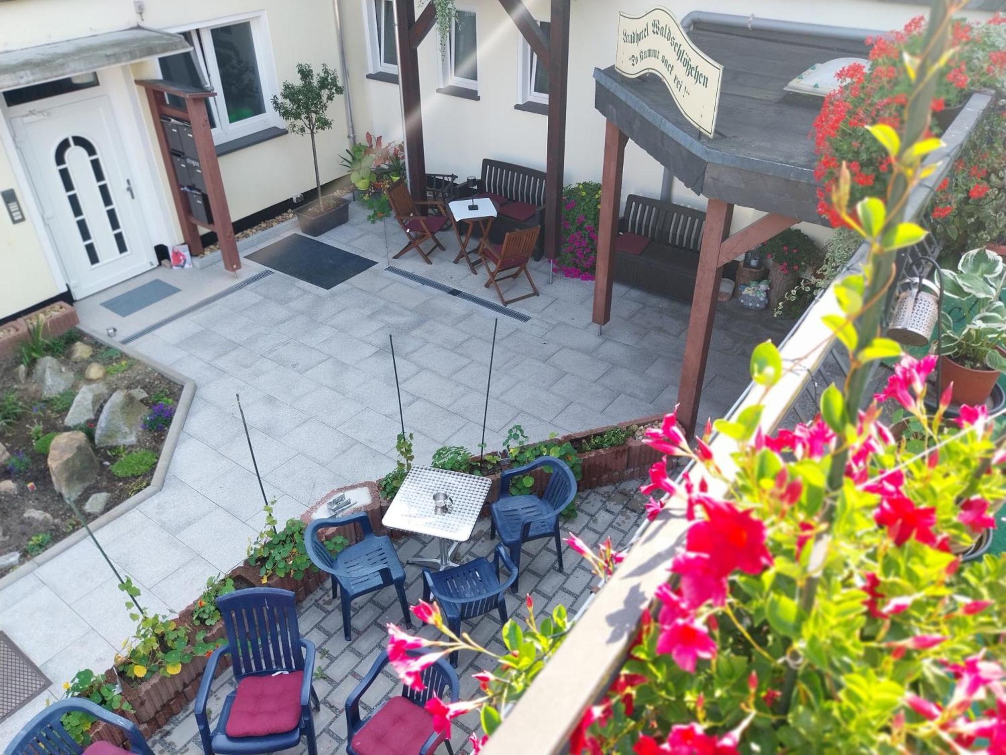 Landhotel Waldschloesschen Mit Gaststube Sohland an der Spree Bagian luar foto