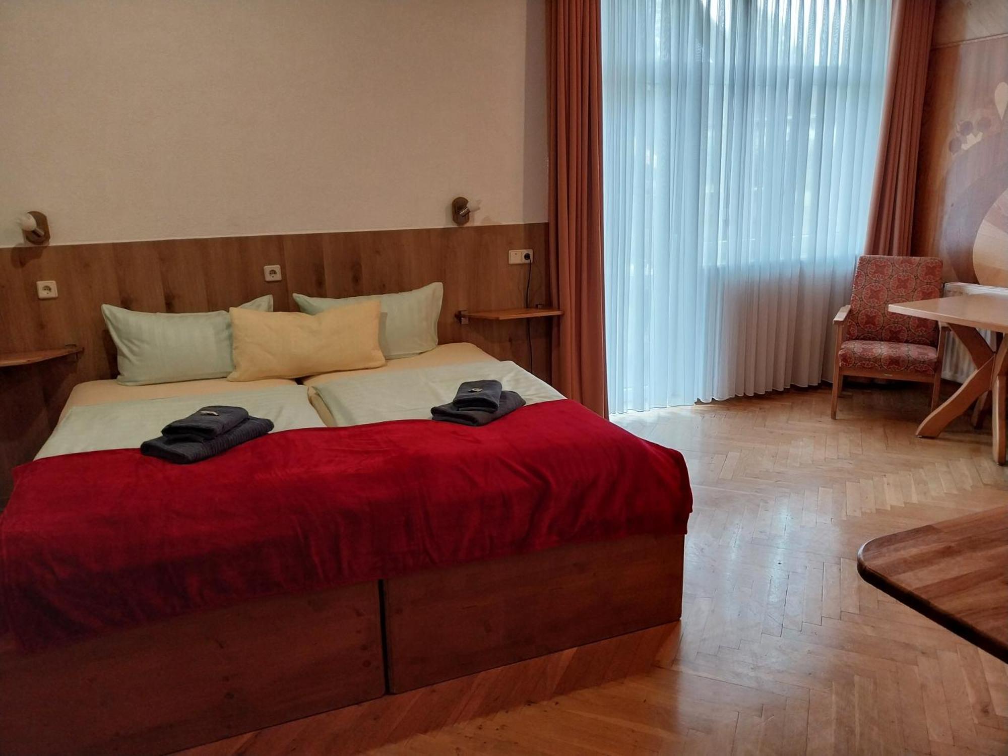 Landhotel Waldschloesschen Mit Gaststube Sohland an der Spree Bagian luar foto